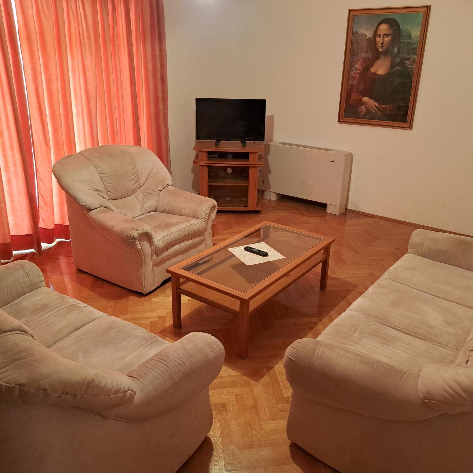 Apartment With Splendid Sea View Trogir Kamer foto
