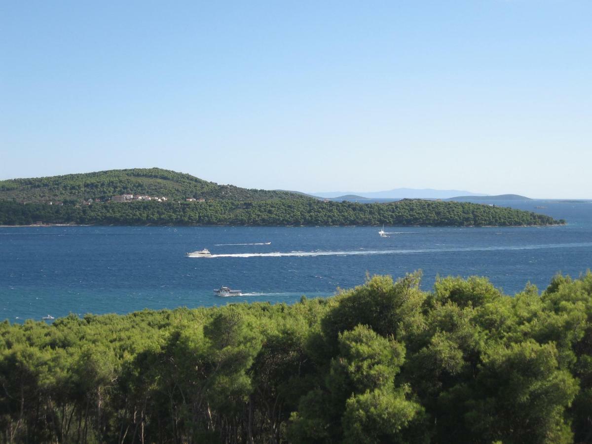 Apartment With Splendid Sea View Trogir Buitenkant foto