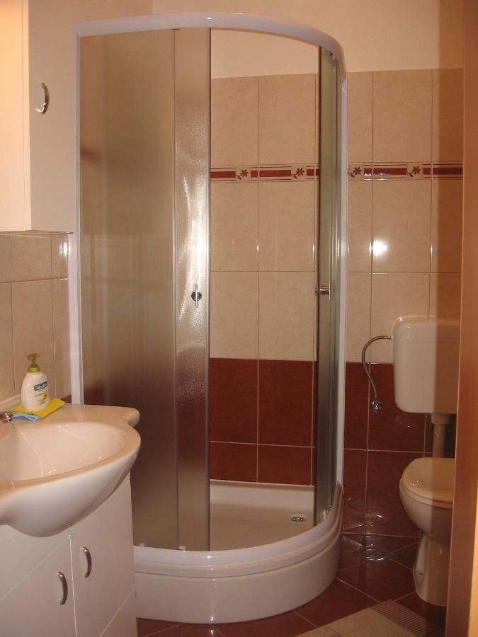 Apartment With Splendid Sea View Trogir Buitenkant foto